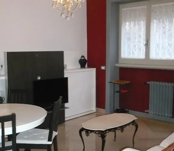 Joe's Unforgettable Vatican Nest Apartment Rom